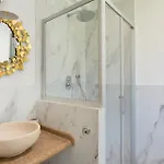 Il Gioiello Oda ve Kahvaltı Marina di Pietrasanta